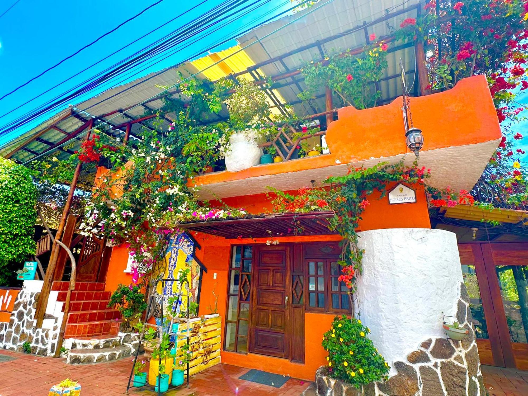 Casa del Lago Lodging House Puerto Ayora  Exterior foto